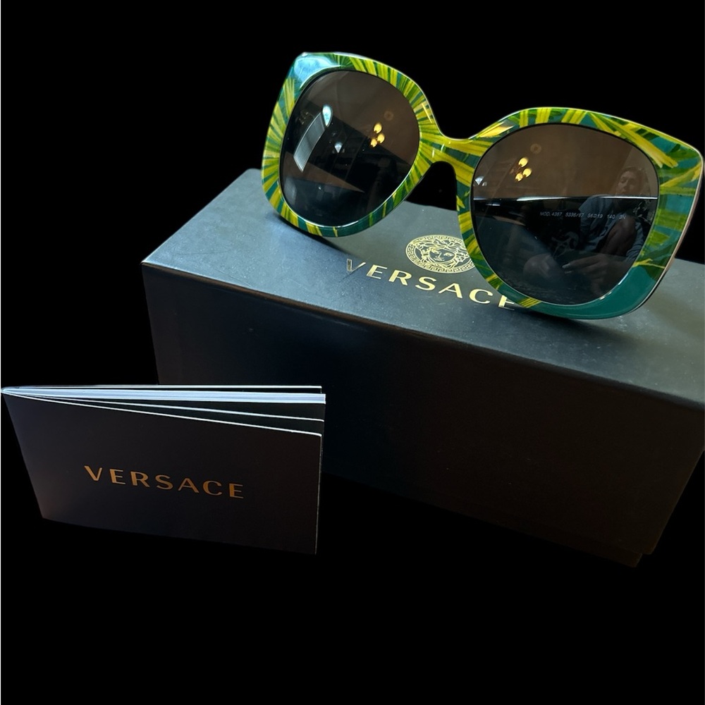 Versace Medusa Tropical Palm Green Sunglasses NEW!!